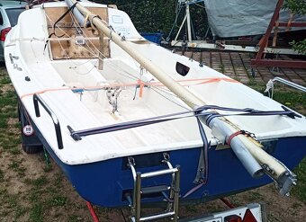 Plachetnice bez VPM 12m2 plachty LANAVERRE 510 - 3