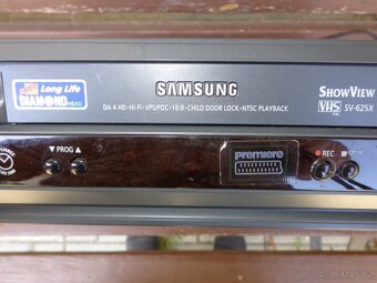 Samsung - 3