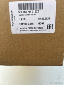 Maska s chromem Octavia III facelift (VAG 5E0 853 761 C) - 3