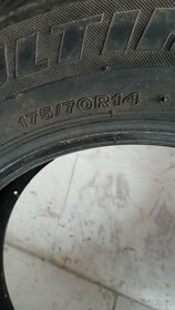Firestone 175/70-14 - 3
