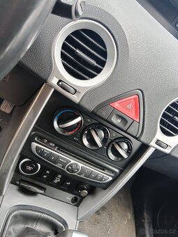 Renault Koleos 2,5 benzin - 3