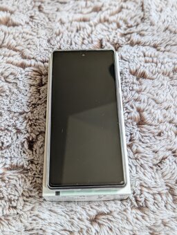 Google Pixel 6 - jako nový - 3