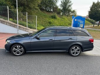 Mercedes Benz E350 4 matic - 3