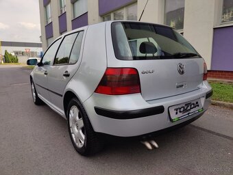 Volkswagen Golf 1,4i 16V / klima / 5-dveří / - 3