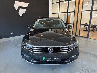 VW PASSAT VARIANT B8 2.0TDI 110KW DSG HIGHL.MATRIX ACC TAŽNÉ - 3