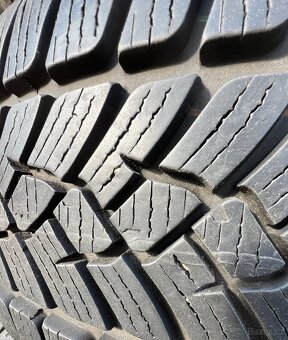 215/55 R17 98V XL zimní pneumatiky Fulda (0922) - 3