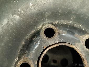 Disky,plech fabia 3 zimni pneu 185/60r15 - 3