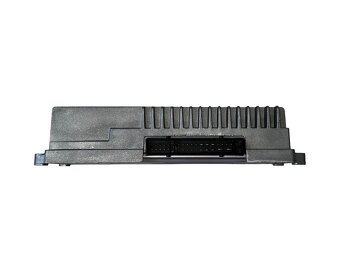 Zesilovač 8R0035223F Audi Q5 8R r.v. 2010 - 3