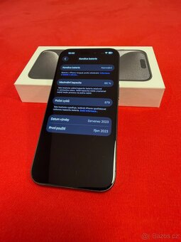 iPhone 15 pro 256 GB černý - 3
