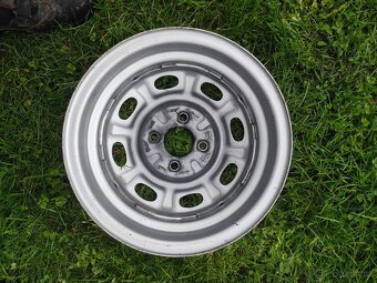 Prodám disk na Škoda Favorit - 3