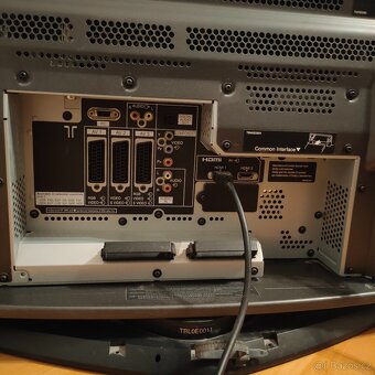 Televize Panasonic VIERA TH-42PX700E + set top box - 3