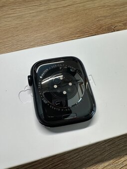 Prodám Apple Watch 7 45mm - 3