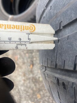 275/40/r19 runflat - 3