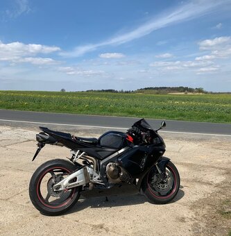 Honda CBR600RR - 3