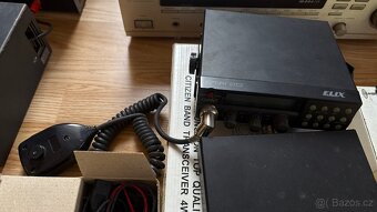Vysílačky, zesilovače, přijímače, měřiče a příslušenství set - 3