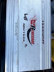 Zesilovač Renegade ren 1500+ Subwoofer - 3