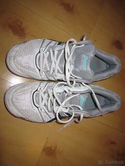 Asics gel rocket sálovky vel. 40,5 - 3