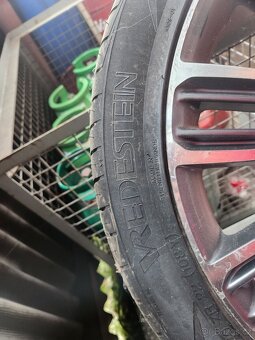 Originál Land rover 275/40/ZR22 ,pneu 90% - 3