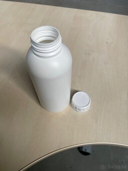 PLASTOVÉ LAHVE 1 L, AGRO OBALY NOVÉ, NEPOUŽITÉ, VČ. UZÁVĚRŮ - 3