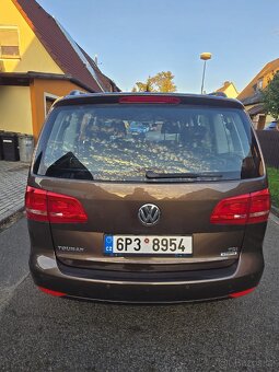 Prodám VW Touran 1,6 tdi, mode 1t3, rok výroby 2015 - 3