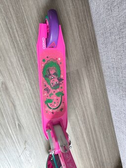 Koloběžka oxelo z Decathlon. S ruční brzdou - 3