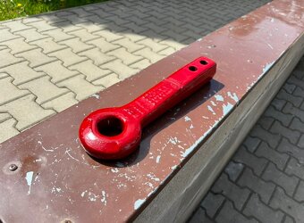 TAŽNÉ OKO - 3