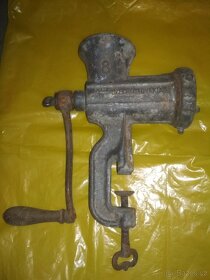 staré, mlýnky na maso,mák... - 3