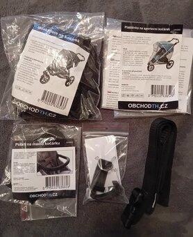 Kočárek Thule Urban Glide II s příslušenstvím - 3