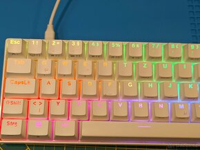 Klávesnice Royal Kludge RK61 - 3