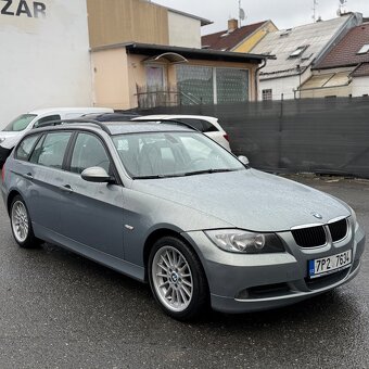 BMW 320i E91 manuál - 3
