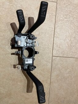 Přepínací páčky pod volant Passat B7 - 3