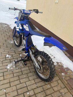 Yamaha YZ 125 - 3