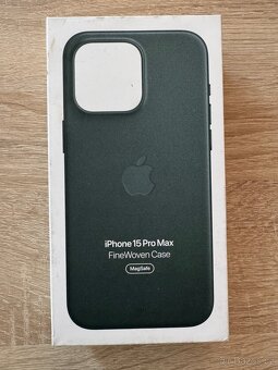 Kryty 15 pro max - 3