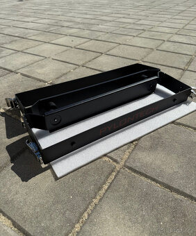 Konzole pro baterie Pylontech US5000 - 3