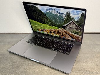 MacBook Pro 16'' 2019 / i7 / 16GB / 512GB SSD / Space Gray - 3