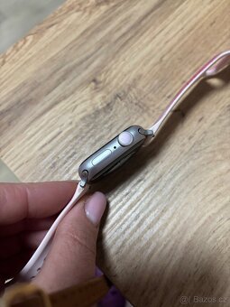 Apple chytré hodinky - 3