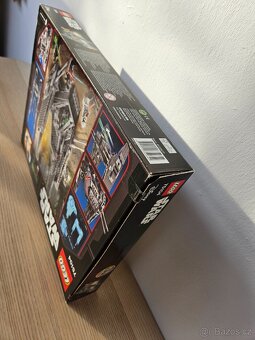 LEGO Star Wars 75104 Kylo Ren Command Shuttle - 3