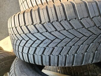 185/60 R15 88V Bridgestone - 3