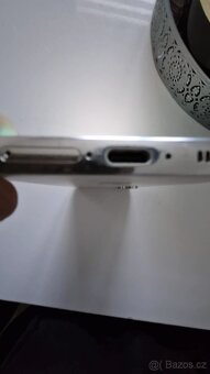 Samsung Galaxy S23 128GB White - 3