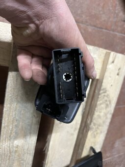 Ibiza 6J spínač světel originál plně funkční - 3