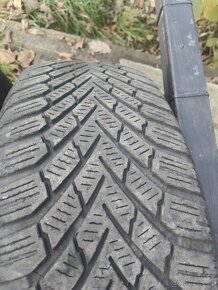 Pneu zimní Continental 195/65 R15" - 3