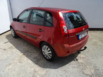 Ford Fiesta 1.3i,tažné zařízení,el.okna,auto do práce. - 3