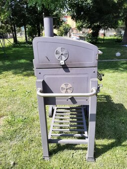 Zahradní gril na uhlí - 3