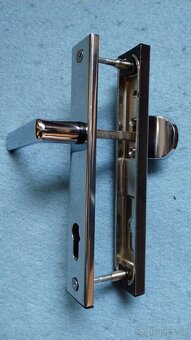 Bezpečnostní kování ROSTEX, 90mm, Použité - 3