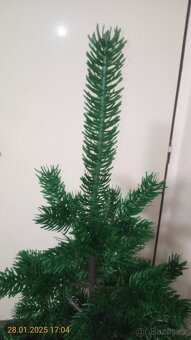 Plastový vánoční stromek - 3