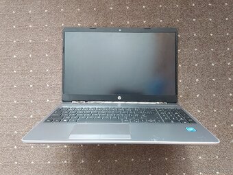 Notebook - HP 250 G8 (59U06EA#BCM) stříbrný - 3