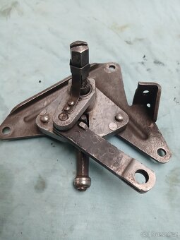 Jawa pérák 250 - 3