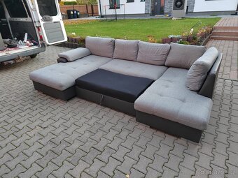 Velký gauč jen za 7000 Kč původní cena 22 000 Kč - 3
