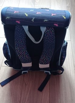 Detska skolni aktovka baggymax s konikem - 3