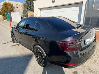 Octavia 3 2.0TDI DSG - 3